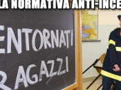 Grillo attacca Renzi: “Recarsi scuola oggi come lanciare moneta: testa crolla, croce regge”