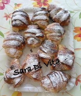 CORNETTI CON NUTELLA, MARMELLATA E VARIEGATI - SENZA BURRO (Bimby) di Laura Lau