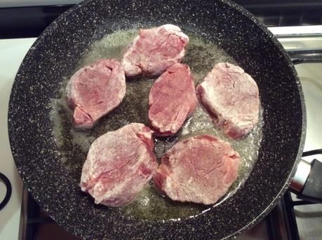 FILETTO DI MAIALE (TOURNEDOS) PERE E SPECK