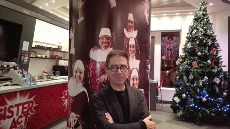 (foto) l'attore Pino Strabioli al teatro Brancaccio (Sister Act)