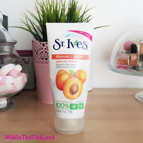 Review: St. Ives Blemish Control Apricot Scrub