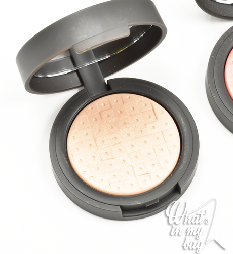 A close up on make up n°322: Madina, Prism Blush 01 e Prism Highlighter 01