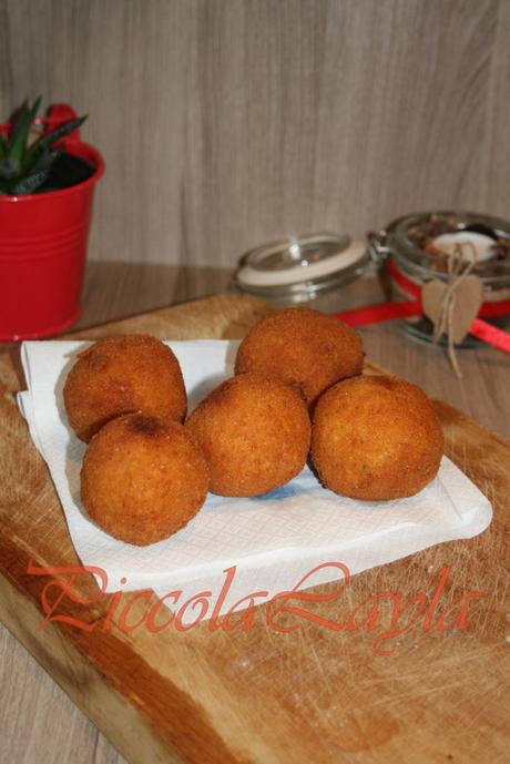 arancini salsiccia e piselli (15)b