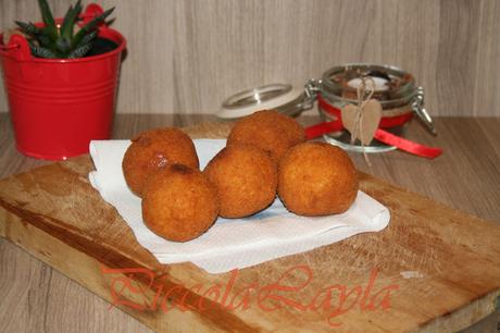 arancini salsiccia e piselli (20)b