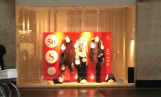 PAVIA. Operazione saldi al via tra attese e speranze.