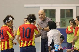 Mister Federico Trevisan, allenatore dell'Angelana calcio a 5 femminile