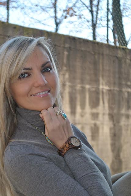 outfit maglione dolce vita marrone come abbinare il maglione dolce vita abbinamenti maglione dolce vita turtleneck sweater how to wear turtleneck sweater how to combine turtleneck sweater how to match turtleneck sweater brown turtleneck sweater outfit casual invernali outfit da giorno invernale outfit gennaio 2016 january  outfit january 2016 outfits casual winter outfit mariafelicia magno fashion blogger colorblock by felym fashion blog italiani fashion blogger italiane blog di moda blogger italiane di moda fashion blogger bergamo fashion blogger milano fashion bloggers italy italian fashion bloggers influencer italiane italian influencer 