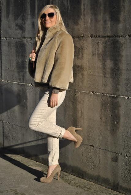 outfit marrone come abbinare il marrone abbinamenti marrone how to wear brown how to combine brown how to match brown brown outfit outfit casual invernali outfit da giorno invernale outfit gennaio 2016 january  outfit january 2016 outfits casual winter outfit mariafelicia magno fashion blogger colorblock by felym fashion blog italiani fashion blogger italiane blog di moda blogger italiane di moda fashion blogger bergamo fashion blogger milano fashion bloggers italy italian fashion bloggers influencer italiane italian influencer 