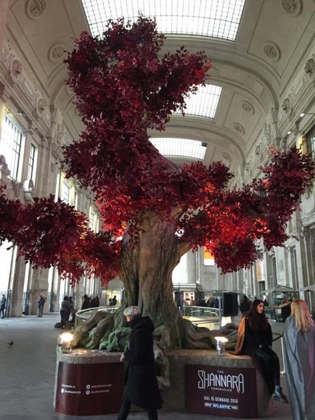 Sky Atlantic HD porta alla Stazione Centrale Eterea, l'albero simbolo di Shannara