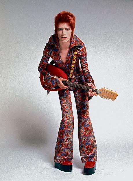 DAVID BOWIE:  THE STARMAN CAME BACK TO STARS