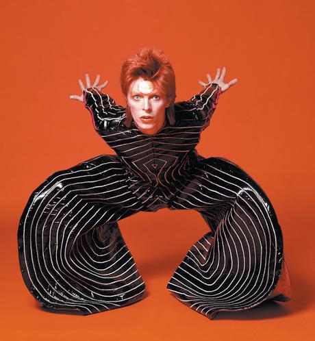 DAVID BOWIE:  THE STARMAN CAME BACK TO STARS