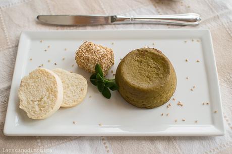 SFORMATO DI CARCIOFI CON  CAPRINO AL SESAMO