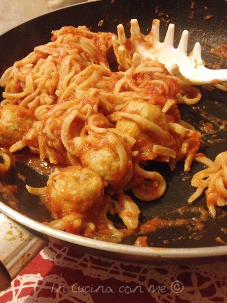 polpette di soia al sugo con gli spaghette