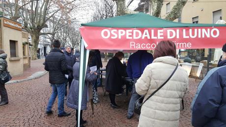 In due giorni oltre 1500 luinesi contro il depotenziamento dell'Ospedale. Firma anche don Sergio, soddisfazione dal Comitato