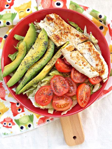 Insalata di tacchino e avocado