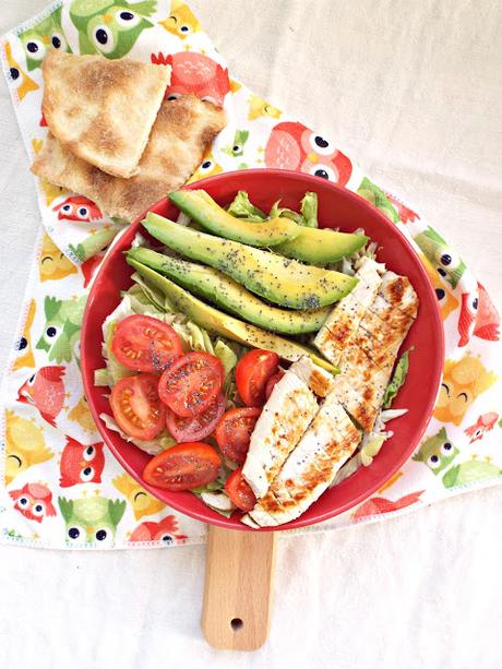 Insalata di tacchino e avocado