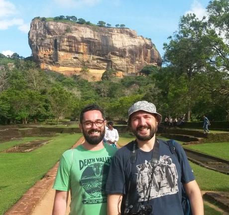 Le rovine del palazzo reale di Sigiriya, il buddha di Avukana e il lago di Kala Wewa. Viaggio in Sri Lanka