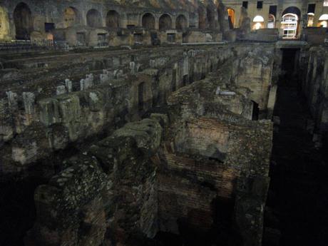 Colosseo_Roma_viaggiandovaldi