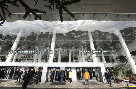 aeroporto napoli berlino giornalista francese