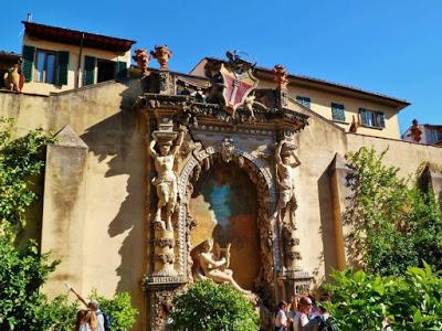 Un tour fotografico di Firenze con gli scatti di Debora Conti