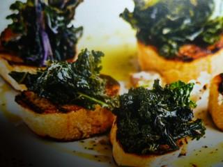 crostini di cavolo nero