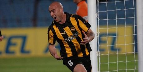 Copa Bandes 2016: “el Pelado” Rodriguez regala il trofeo al Penarol, il terzo posto va al Club Nacional