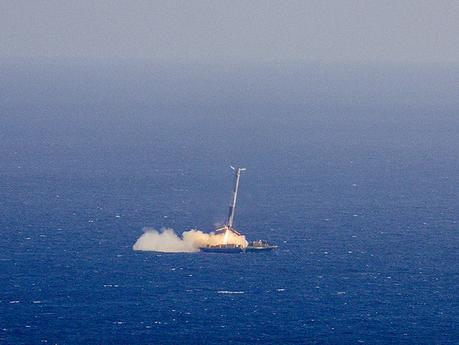 SpaceX ci riprova con la missione Jason-3: lancio perfetto ma atterraggio fallito