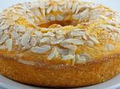 Ciambellone agli agrumi yogurt mandorle Citrus ring-shaped cake with almonds