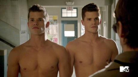 Fan Direction #49 Max e Charlie Carver