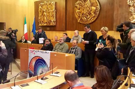 COMUNICATO DEFINITIVO DELL'ASSEMBLEA NO TRIV PRESSO L'AULA CONSILIARE DI MANFREDONIA TENUTA IL 18 GENNAIO 2016