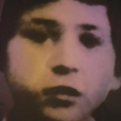 L'indifferenziata platea dei senza nome.