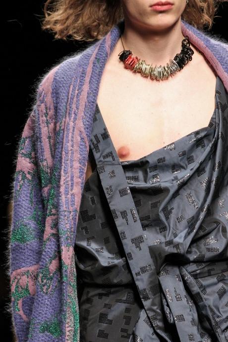 Dettagli della sfilata Vivienne Westwood, Milano Moda Uomo