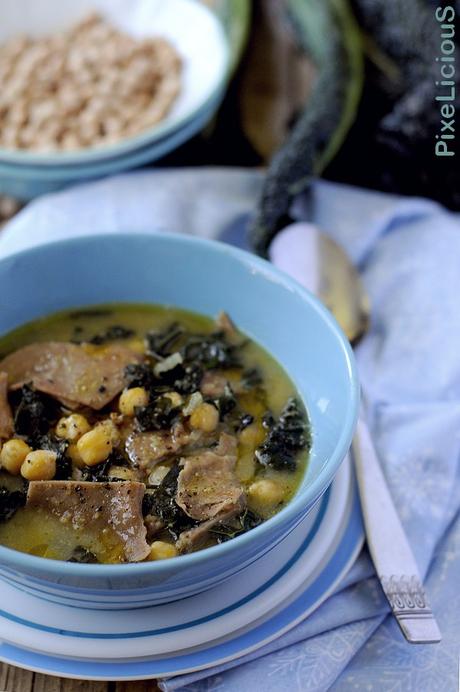 Minestrone di Cavolo Nero e Ceci con Maltagliati di Farina di Castagne