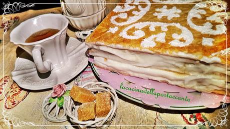 Millefoglie con crema pasticcera e panna montata / Puff pastry with custard and whipped cream