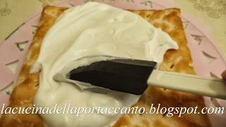 Millefoglie con crema pasticcera e panna montata / Puff pastry with custard and whipped cream
