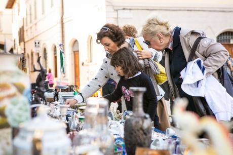 Mercato del Contadino e dell’Antiquariato, Teatro, Festa di Sant’Emiliano