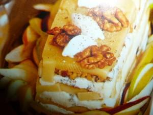 torta al formaggio e noci