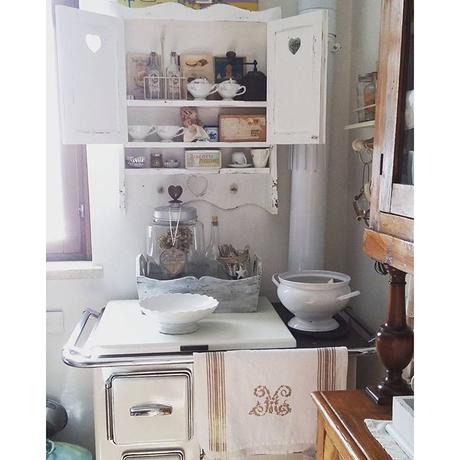 Un’autentica meraviglia shabby chic nella campagna romana