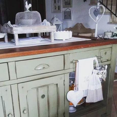 Un’autentica meraviglia shabby chic nella campagna romana