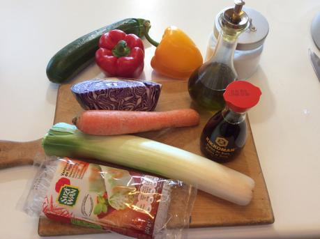 SPAGHETTI DI SOIA CON VERDURE