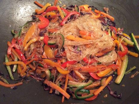 SPAGHETTI DI SOIA CON VERDURE