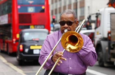 La leggenda del funk mondiale Fred Wesley dal vivo all'Elegance Cafe'