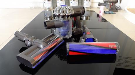 Dyson V6 Fluffy: uno dei migliori aspirapolvere sul mercato