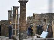 Renzi inciampa sulle macerie Pompei