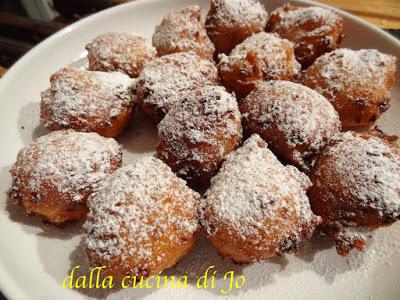 Frittelle di fiocchi di latte (cottage cheese)