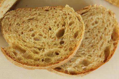 Baguette di pane con crusca  e lievito madre