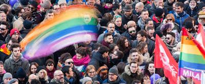 Le foto delle manifestazioni a favore delle unioni civili