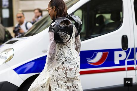 Extra Fashion: lo street style superaccessoriato