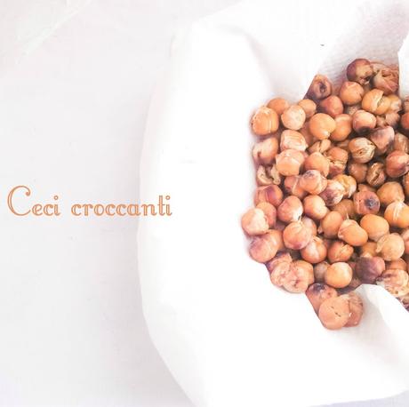 I ceci croccanti-la sana alternativa agli snack per l'aperitivo