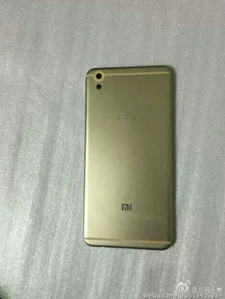 Mystery-Xiaomi-handset-chassis-leaks (2)